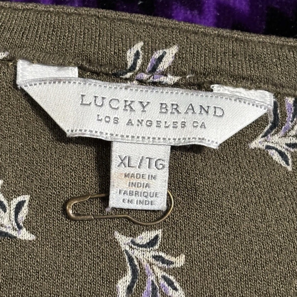 Lucky Brand Khaki Floral Top - Picture 3 of 5